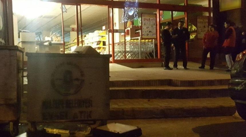 (&ouml;zel Haber) Maltepe&rsquo;de 30 Bin Liralık Soygun Kamerada