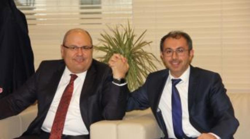 Halıcılardan Seçim Öncesi Örnek Tablo