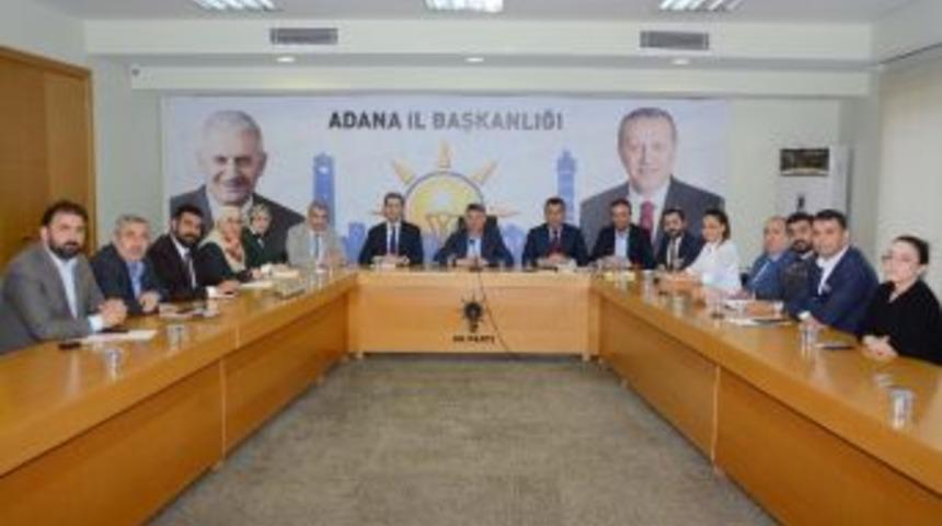 Ak Parti Adana İl Y&uuml;r&uuml;tme Kurulu Toplantısı Yapıldı