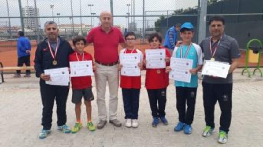 "t&uuml;rkiye Tenis Grup Birinciliği" Sona Erdi