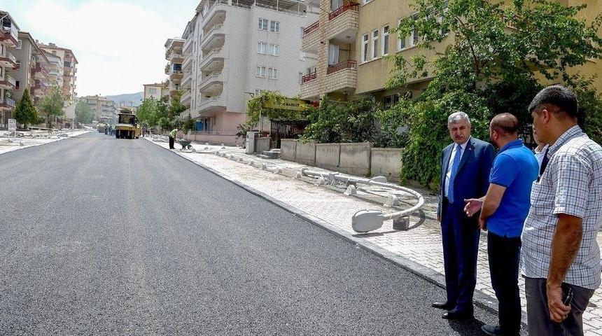 Mevl&uuml;t Aslanoğlu Caddesi Asfaltlandı