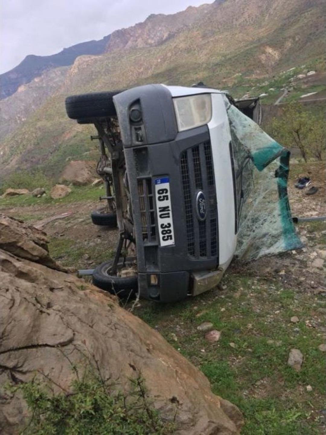 &Ouml;ğrenci Servisinin Şarampole Devrilmesi