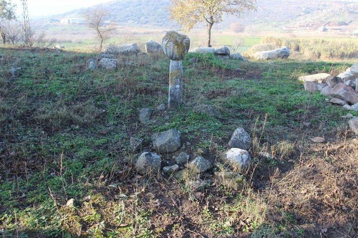 Osmanlı Döneminden Kalma Mezarlar Restore Ediliyor G3