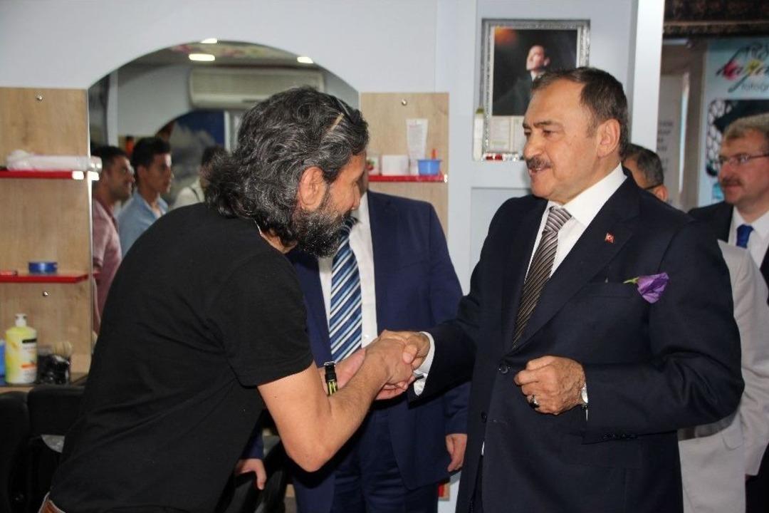 Bakan Eroğlu&rsquo;dan Esnaf Ziyareti