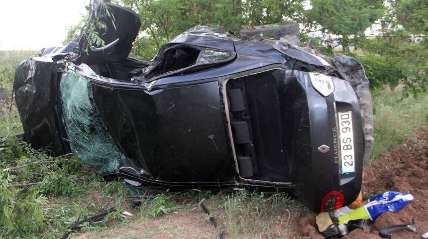 Elazığ&rsquo;da Otomobil Şarampole U&ccedil;tu: 4 Yaralı