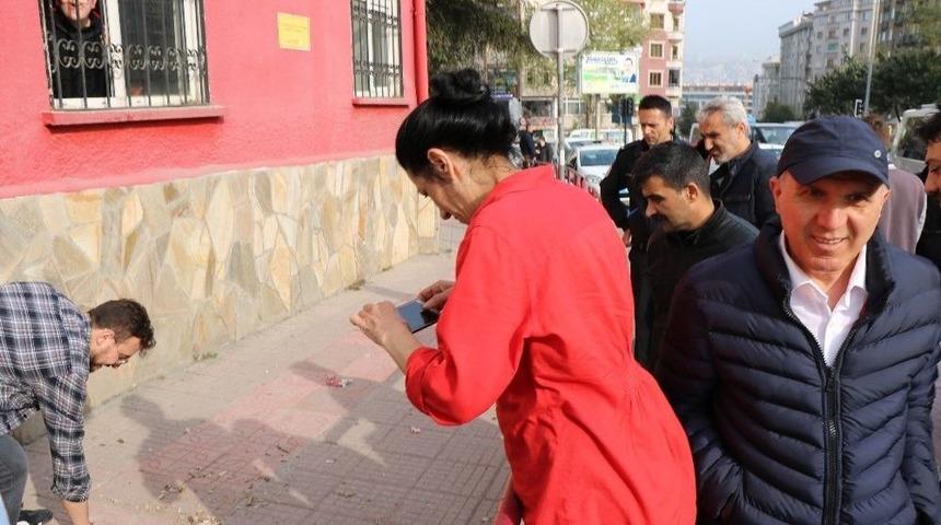 Vatandaşın Ş&uuml;pheli Valiz Merakı