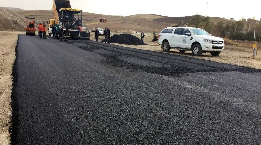 Pursaklar Belediyesi 15 Km Daha İmar Yolu &Ccedil;alışması Yaptı