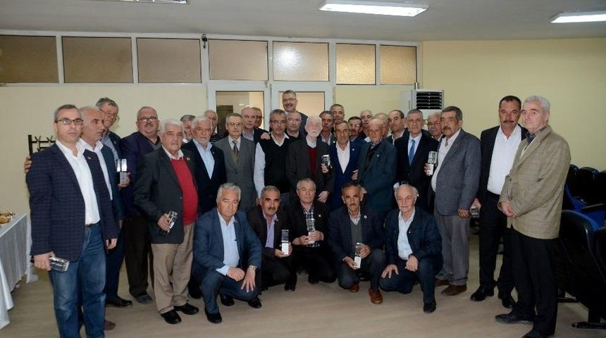 3. D&ouml;nem Muhtarlık Yapanlara Plaket