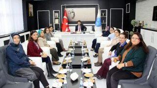 Sosyal Projeler Komisyonu Üyeleri Rektör Karacoşkun İle Bir Araya Geldi