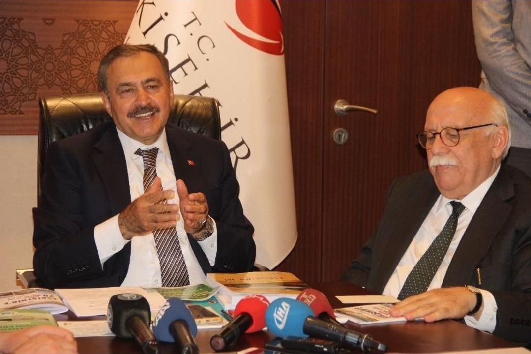 Orman Ve Su İşleri Bakanı Prof. Dr. Veysel Eroğlu Eskişehir&rsquo;de