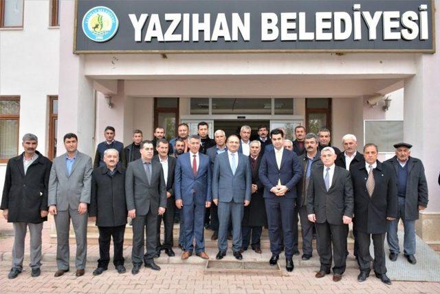 Vali Kaban Yazıhan’da Sorunları Dinledi