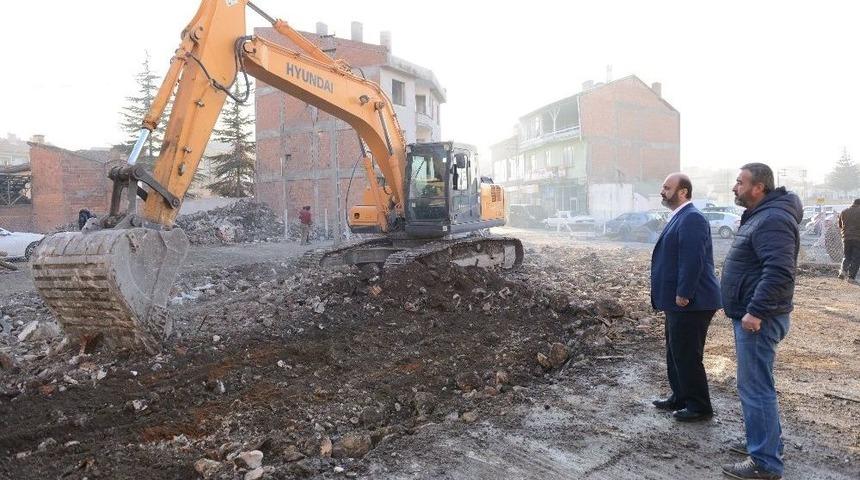 &Ccedil;orum&rsquo;a 400 Ara&ccedil;lık Yeni Otopark
