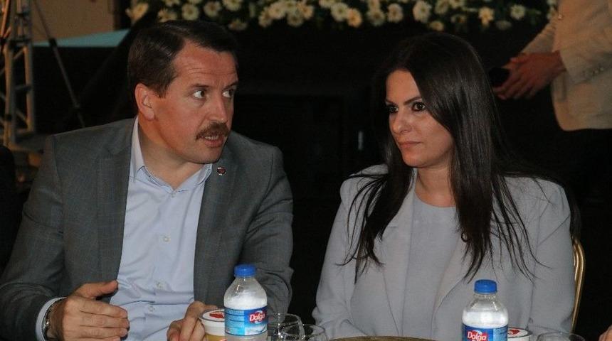 Bakan Sarıeroğlu Memur-sen Adana Buluşmasına Katıldı