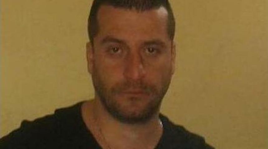 Beraber Alkol Aldığı Arkadaşını G&ouml;ğs&uuml;nden Bı&ccedil;akladı