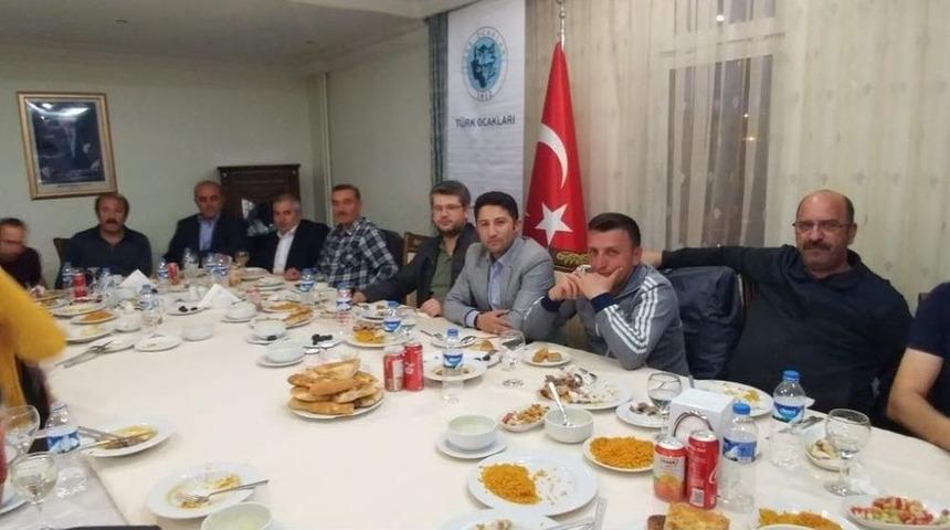Ardahan T&uuml;rk Ocaklarından İftar Programı