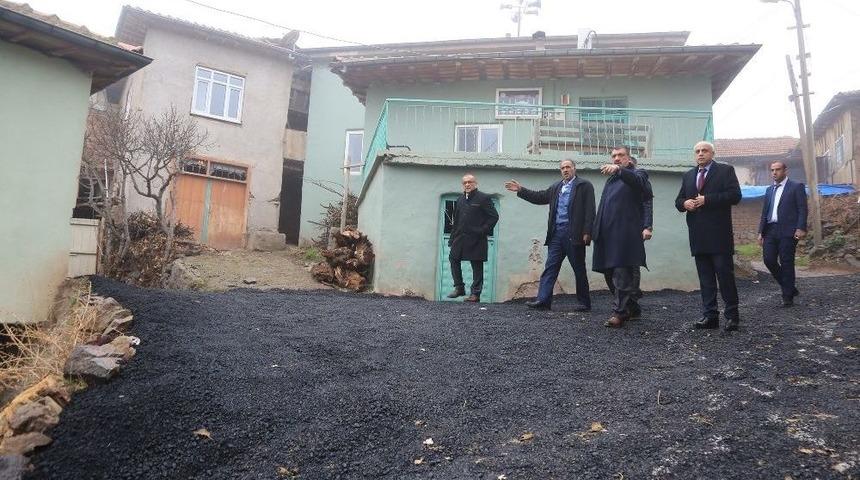 Başkan G&uuml;rkan Asfalt &Ccedil;alışmalarını Yerinde İnceledi