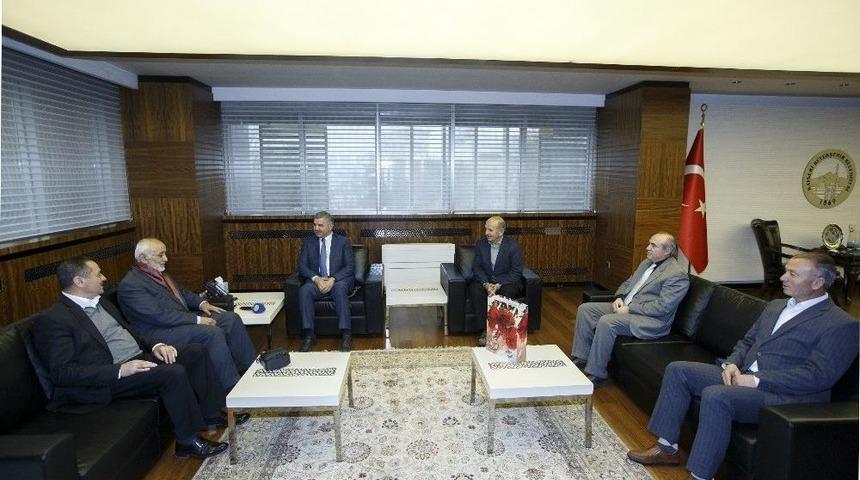 Mazlumder Y&ouml;neticileri Başkan &Ccedil;elik&rsquo;i Ziyaret Etti