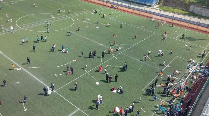 Vezirk&ouml;pr&uuml;&rsquo;de U&ccedil;urtma Şenliği