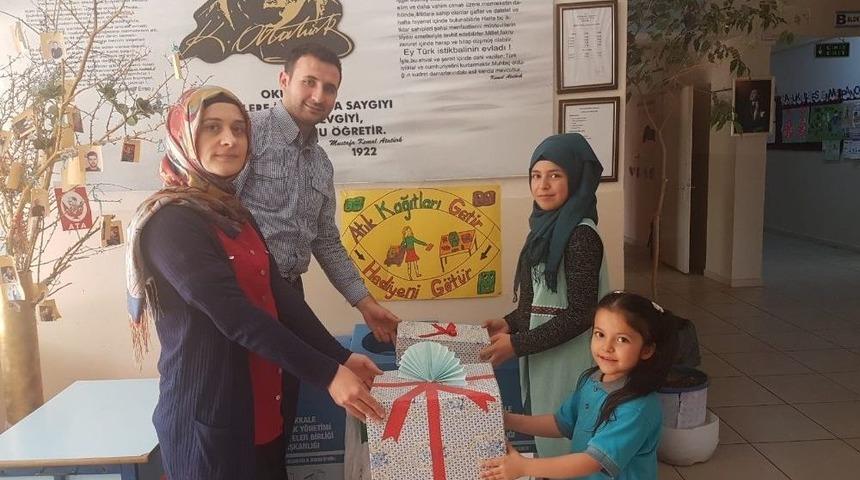 Kırıkkale&rsquo;de &lsquo;atık Kağıtları Getir, Hediyeni G&ouml;t&uuml;r&rsquo; Kampanyası