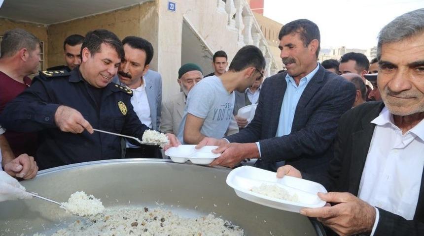 Cizre&rsquo;de Şehit Polisler İ&ccedil;in Mevlit Okutuldu