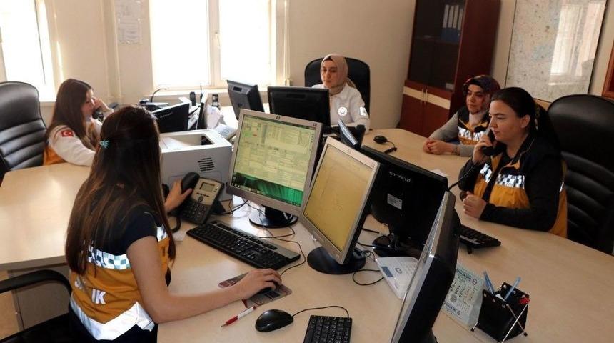 112 Acil &Ccedil;ağrı Merkezini 1 Yılda 261 Bin 225 Kişi Aradı