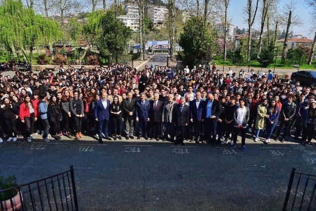 Beyoğlu Belediye Başkanı Demircan Sarıyer’de Öğrencilerle Buluştu