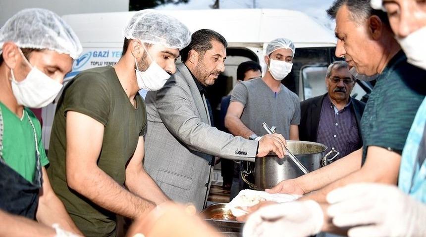 Birlik Ve Beraberlik Sofrasında Y&uuml;zlerce Kişi Buluştu