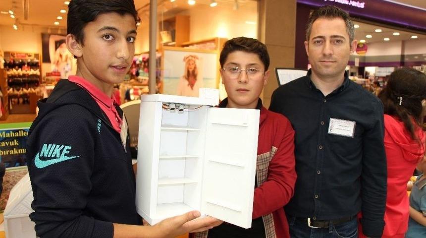 &Ouml;ğrencilerden "akıllı Buzdolabı" Projesi