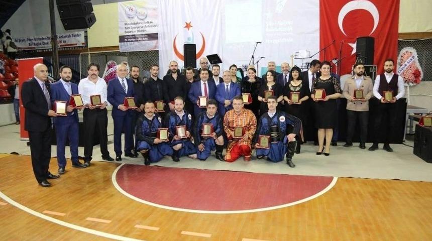 K&uuml;tahya&rsquo;da Şiir Ve T&uuml;rk&uuml; Gecesi