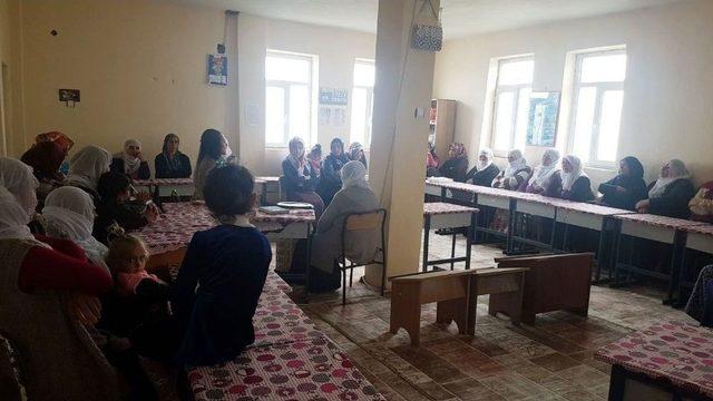 Tatvan’da Kadınlara Yönelik Eğitim Semineri