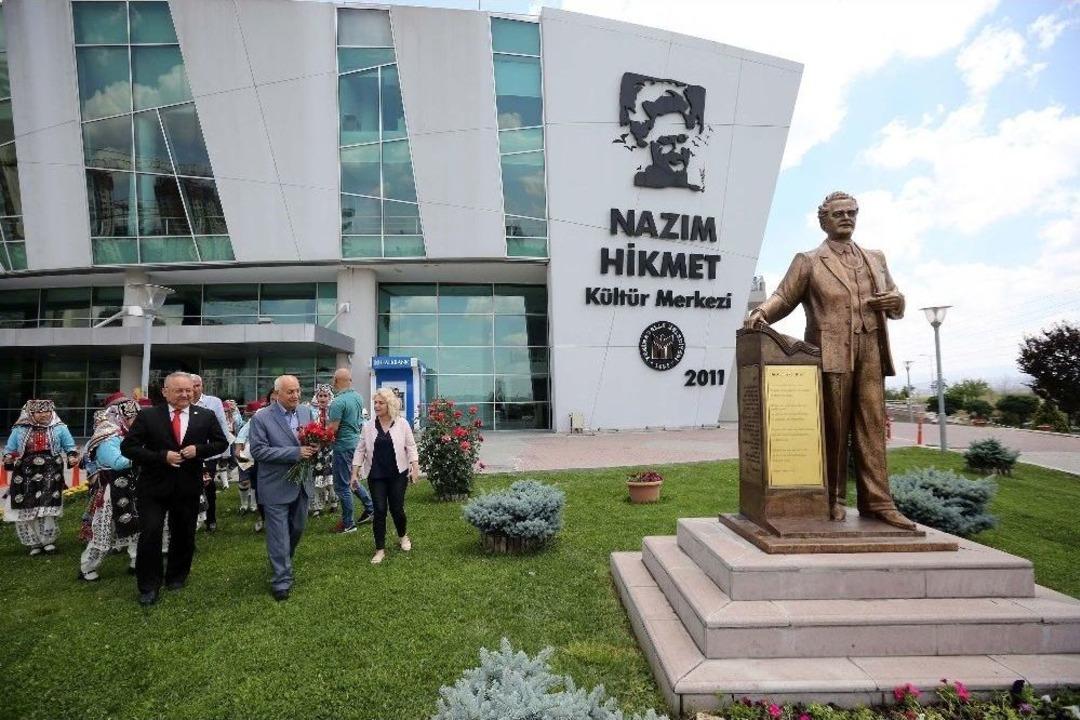 Yenimahalle Belediyesi Nazım Hikmet&rsquo;i Evinde Andı