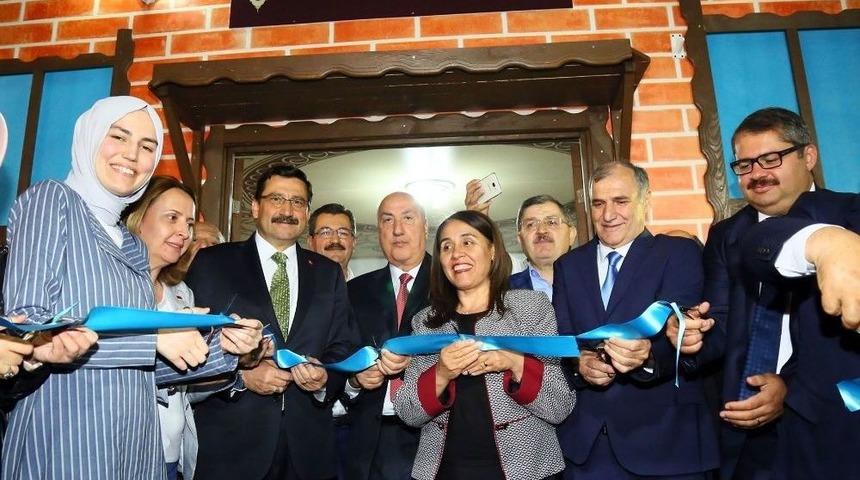 Ke&ccedil;i&ouml;ren&rsquo;de Kardeş Azerbaycan Gecesi