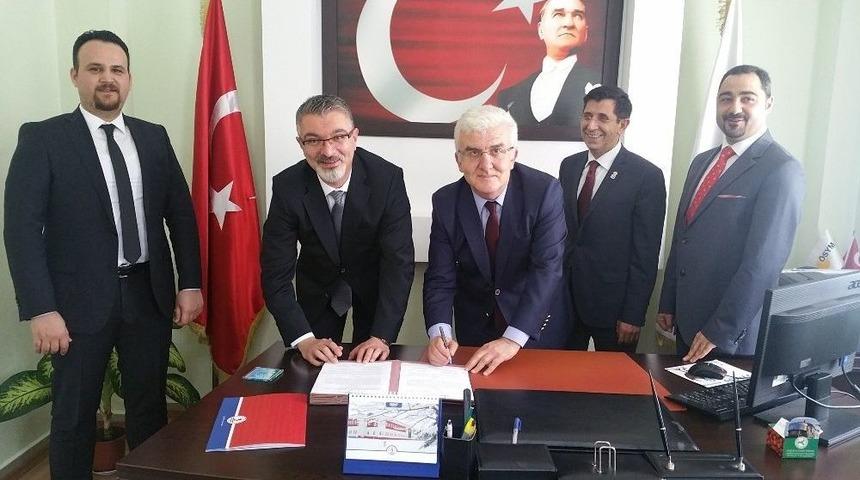 Çarşamba Tb Myo İle Sigortacılar İş Birliği Protokolü İmzaladı