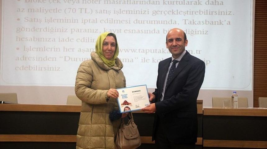 &rsquo;c&uuml;zdan Dostu At&ouml;lye&rsquo;de Mezuniyet Sevinci