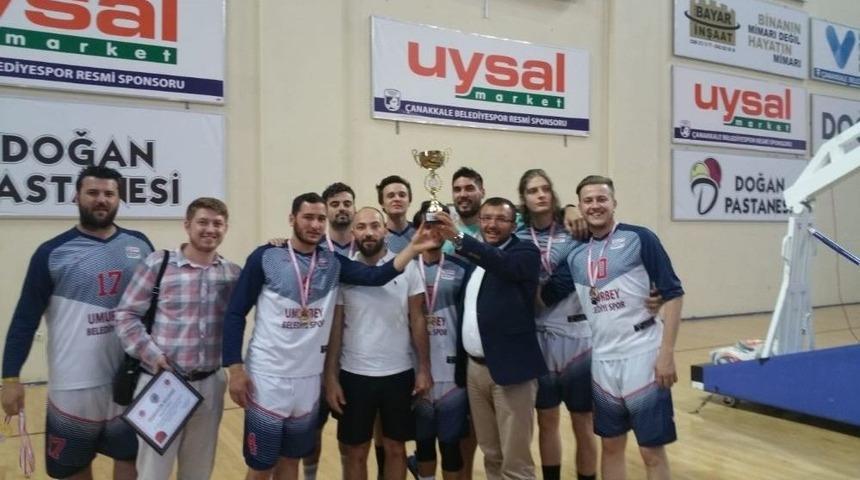 Basketbolun En&rsquo;leri &Ouml;d&uuml;llerine Umurbey Belediyespor Damgası