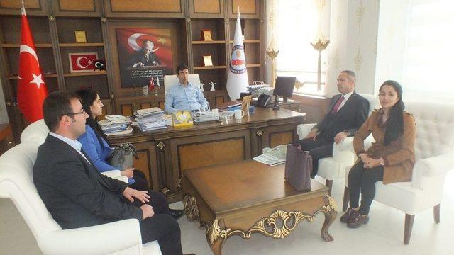 Yurtdışına Giden Öğrencilerden Kaymakam Kırlı’ya Ziyaret 2