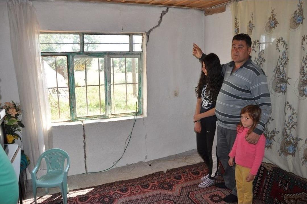 Taş&ccedil;ı Ailesi, Kendilerine Uzanacak Yardım Eli Bekliyor