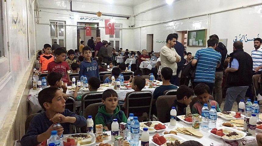 Ke&ccedil;i&ouml;ren Belediyesi&rsquo;nden Azez&rsquo;de Kardeşlik İftarı