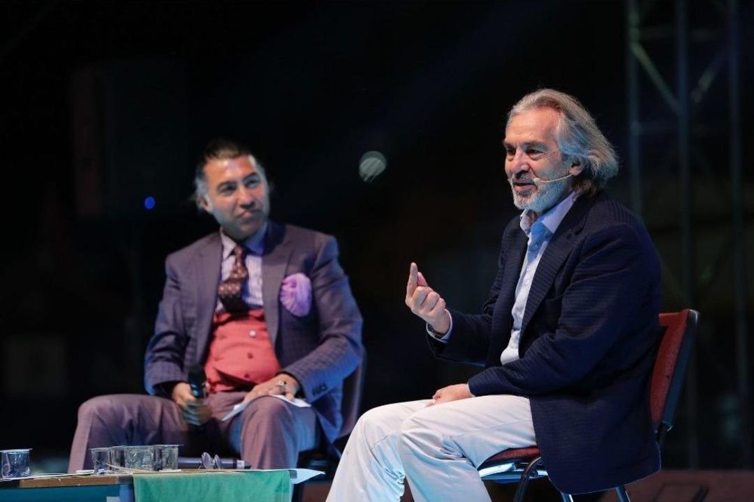 Prof. Dr. İskender Pala K&uuml;&ccedil;&uuml;k&ccedil;ekmecelilerle Buluştu