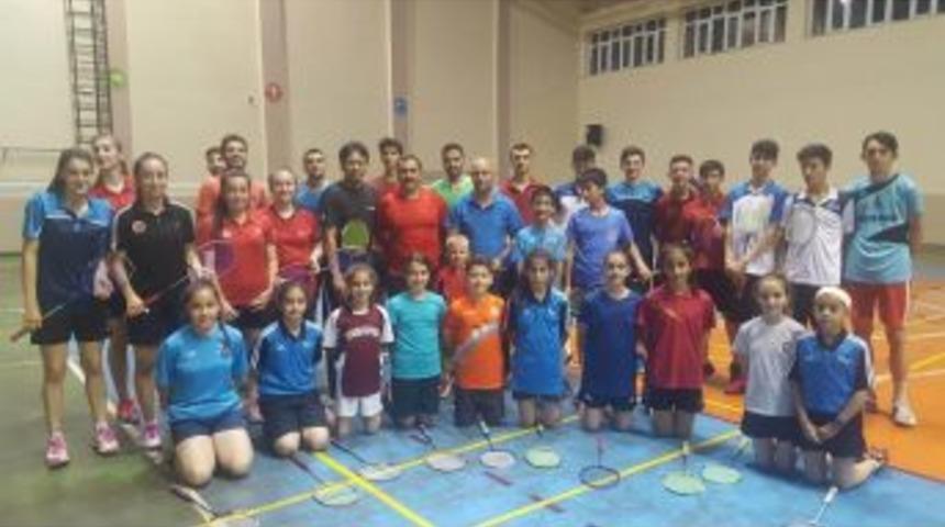 Endonezyalı Antren&ouml;r Erzincan&rsquo;da