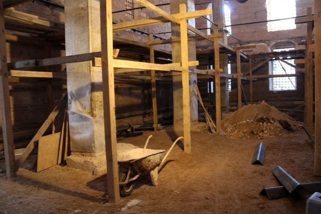 Topkapı Sarayı&rsquo;nda Tarihi H&uuml;nkar Hamamı G&uuml;n Y&uuml;z&uuml;ne &Ccedil;ıkarıldı