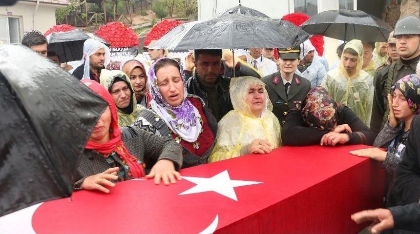 Şehit Korucu İçin Tören Düzenlendi