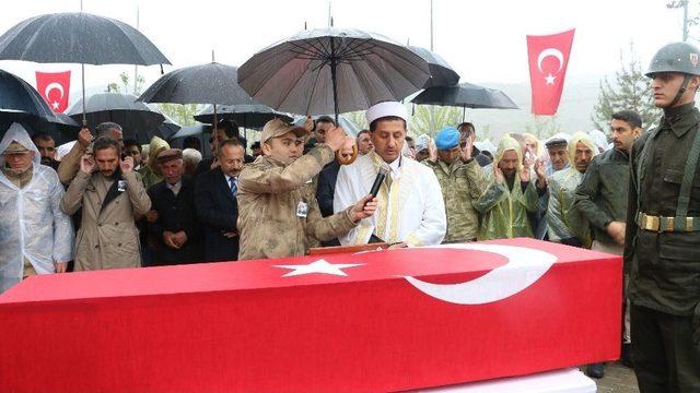 Şehit Korucu İçin Tören Düzenlendi