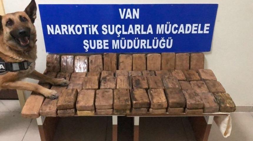 Van&rsquo;da 30 Kilo Eroin Ele Ge&ccedil;irildi