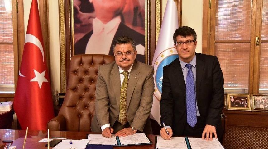 S&ouml;ğ&uuml;t&rsquo;te &Uuml;niversite &Ouml;ğrencilerine &Ouml;ğrenci Otağı Yapılıyor