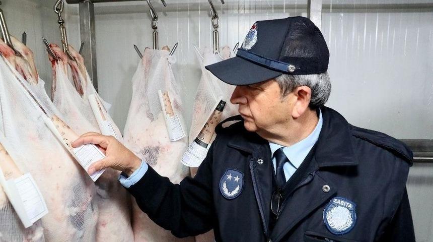 B&uuml;y&uuml;kşehir Zabıtası Kasapları Denetledi