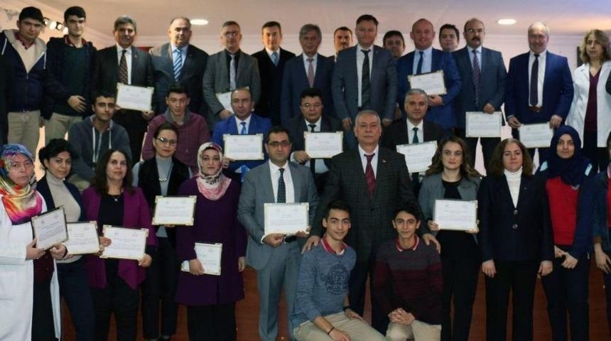 Beslenme Dostu Okullara Sertifika