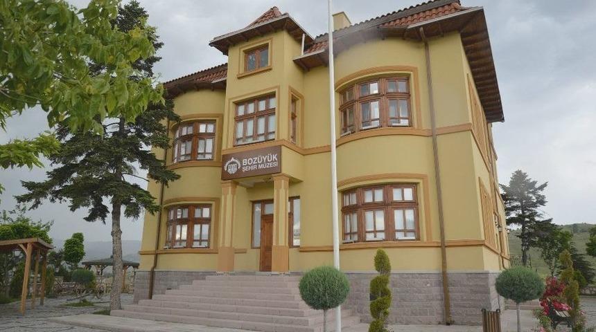 Bozüyük Belediyesi Şehir Müzesi Ve Arşivi Dünyaya Açılıyor