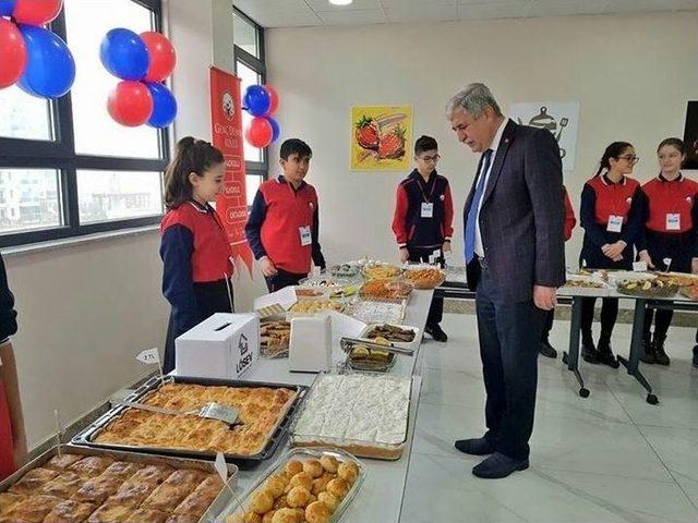 Öğrencilerden Lösev Yararına Kermes