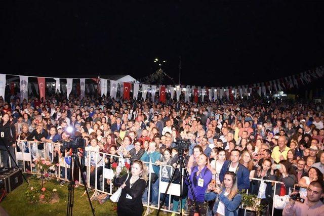 Tekirdağ’da Antakya Medeniyetler Korosu Rüzgarı Esti